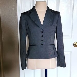 Tahari Arthur S. Levine Blazer 4P